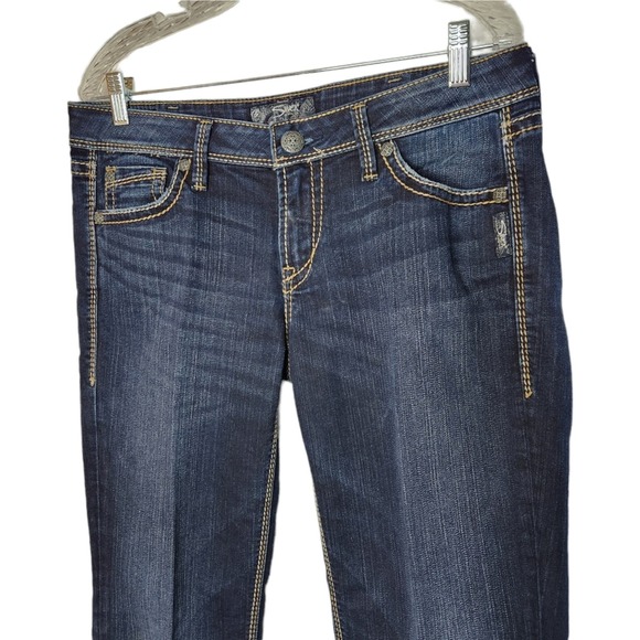 Silver Lola 17" Boot Cut Dark Wash Jeans Size 31 W x 32 L Women's - Picture 2 of 8